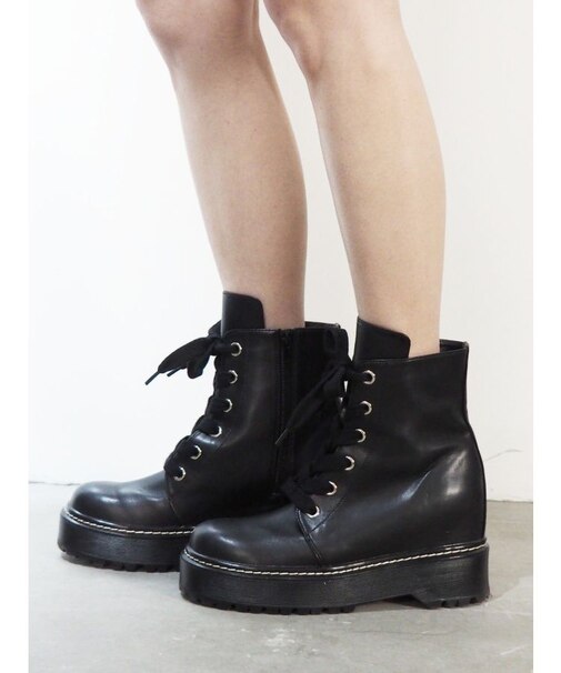 ワイドストリングインソールミドルブーツ