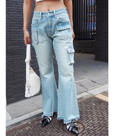 カーゴデザインフレアデニムパンツ