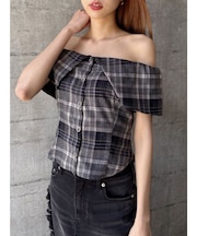 チェックオフショルブラウス