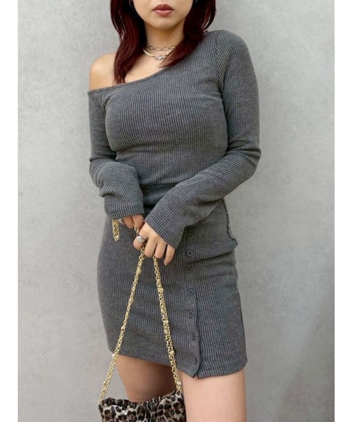 アウトワンショルダーミニワンピース