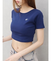 ワンポイントバックストラップTシャツ
