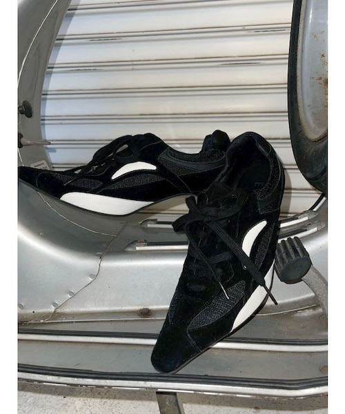 スウェードポインテッドスニーカーヒール｜エヴリスの通販