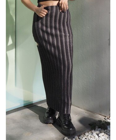 サイドスラッシュリブニットロングスカート