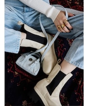 サイドゴアショートブーツ