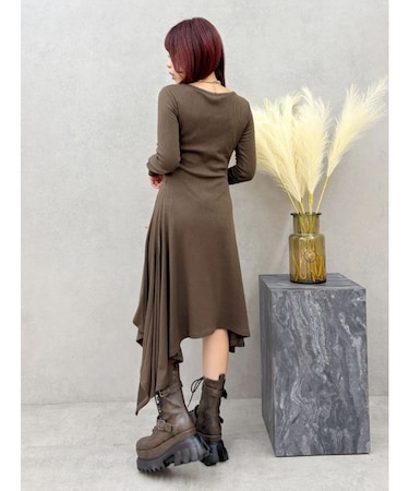 ロングスリットワンピース