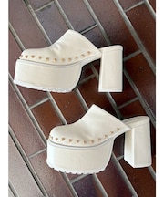 スタッズチャンキーヒールサボ