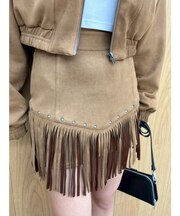 フェイクスウェードフリンジスタッズミニスカート【セットアップ着用可能】