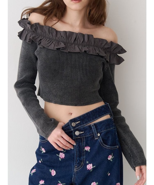 フリルピグメントニットトップス