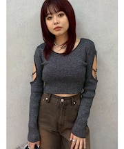 オープンアームラメチャームニットトップス