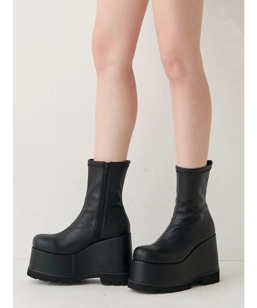 フェイクレザープラットフォームブーツ｜エヴリスの通販｜&mall