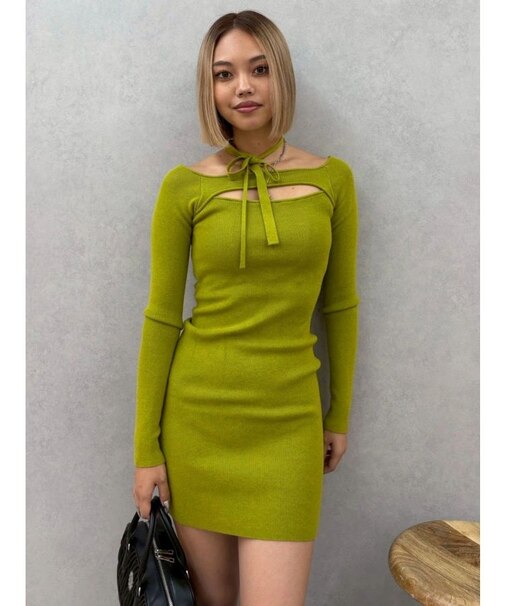 カットアウトニットミニワンピース