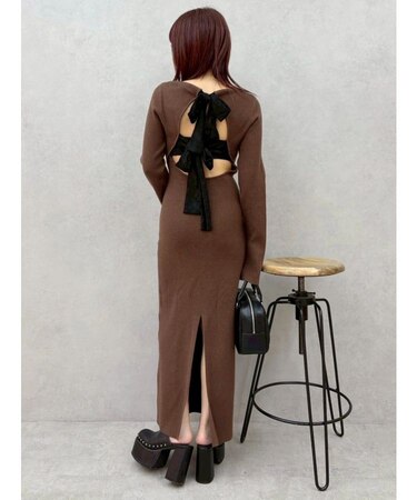 バックリボンロングニットワンピース