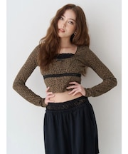 レイヤードフリルトップス