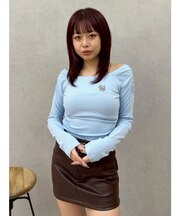 オフショルフーディトップス