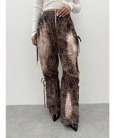 カーゴポケットボリュームワイドパンツ