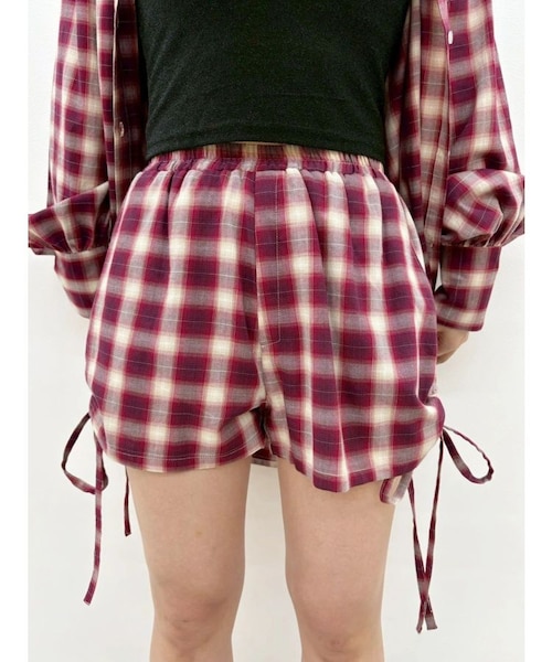 バーバリー ロンドン トップス ショートパンツ セットアップ チェック 赤 BURBERRY BLUE LABEL ショートパンツ チェック 赤 黒 36 - メルカリ