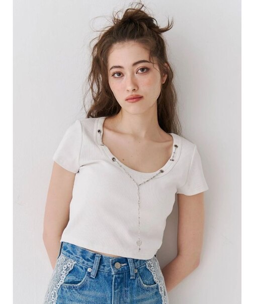 ネックレスフレンチスリーブショートトップス