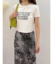バックオープンクロップドTシャツ