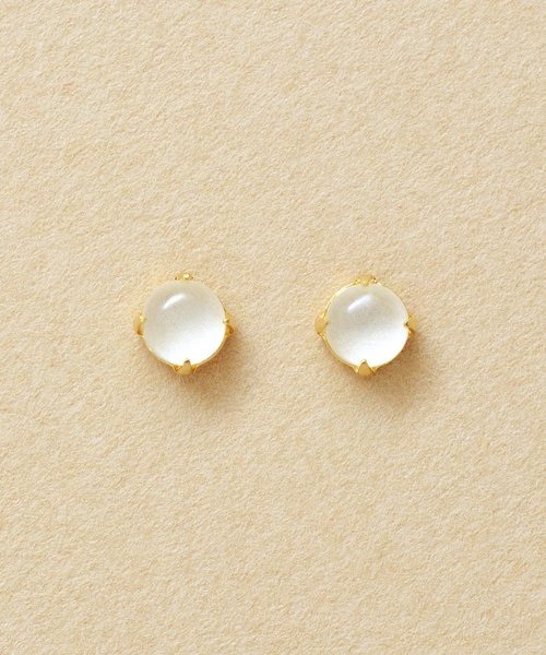 WEB限定商品】[ セカンドピアス] K18ミルキークォーツカボションピアス