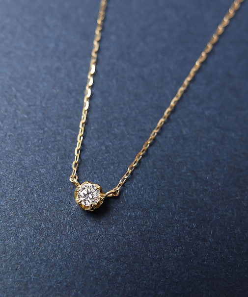 K10ダイヤモンド　6ツメリティアネックレス