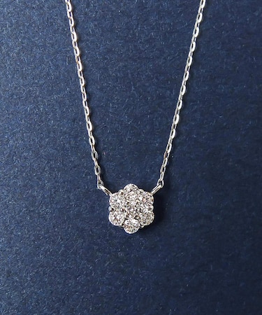 プラチナ ダイヤモンド フラワーパヴェネックレスL