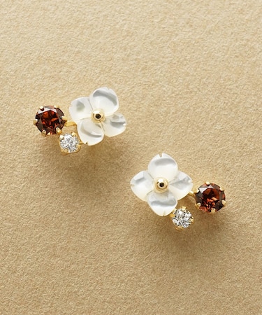 K18・K10 ホワイトシェル フラワー ワンポイントピアス( YG)