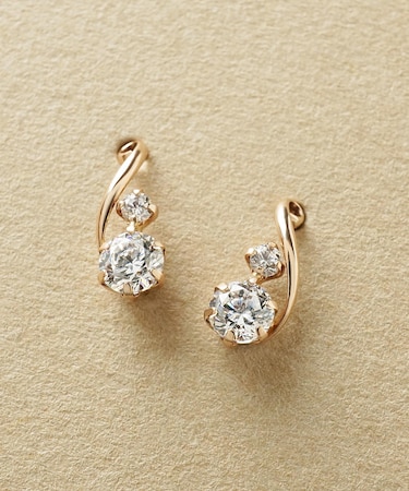 【Lively】K10 ヒネリライン ワンポイントピアス( PG)