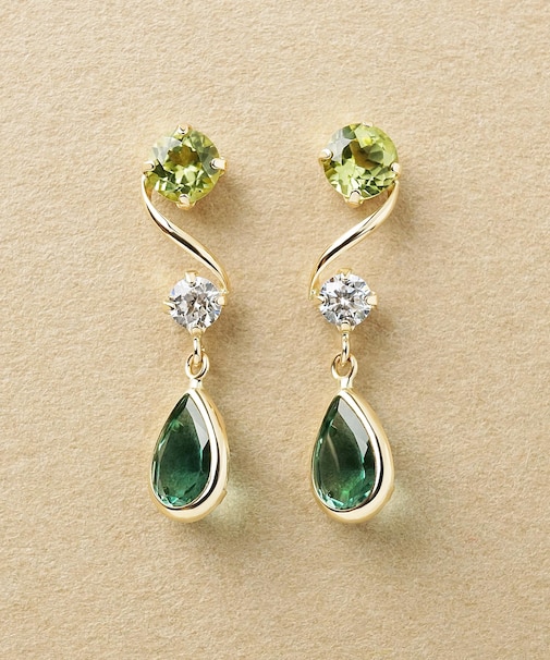 K10  ヒネリスイングピアス グリーン( YG)