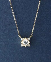 K10 ダイヤモンド スクエアーデザインネックレス