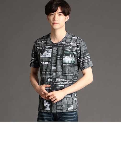 ニュースペーパープリントＴシャツ