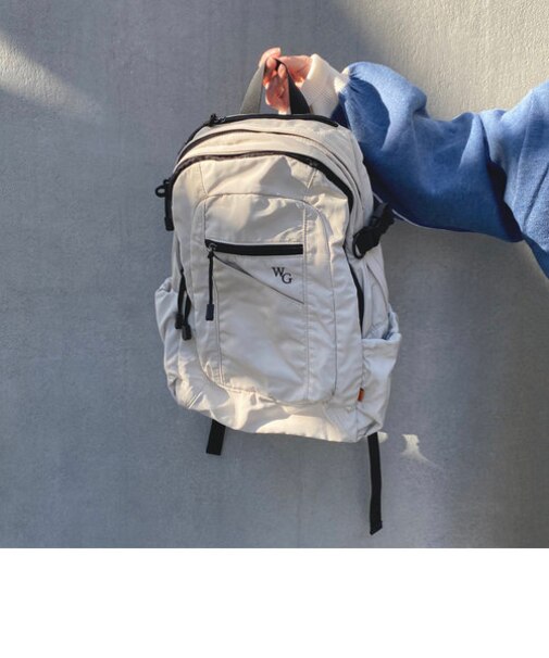 ポケット充実バックパック