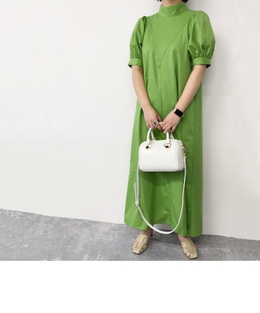 ハイネックパフスリーブワンピース