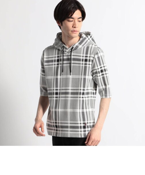 シンプルロゴプルオーバーパーカ