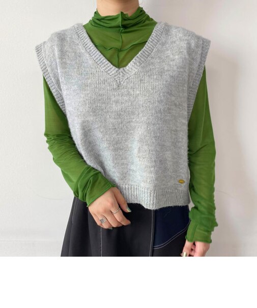 ふわもこショートニットベスト