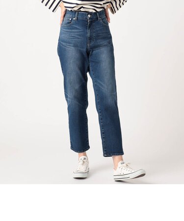 ストレッチ　ボーイフレンド風テーパードデニムパンツ