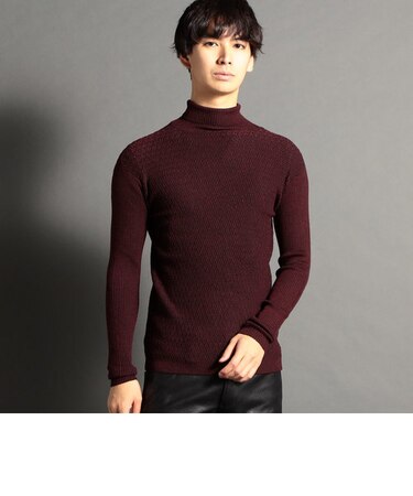 シェブロン柄オフタートルニット