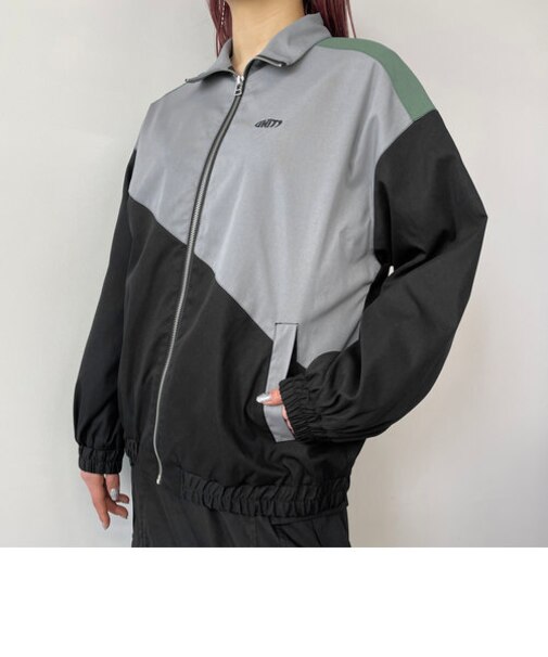 クレイジー切替トラックジャケット