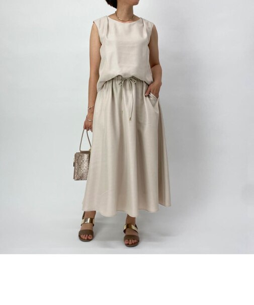 レイヤード風ノースリーブワンピース