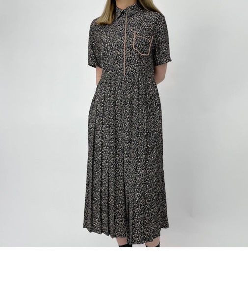 小花柄ロングプリーツワンピース