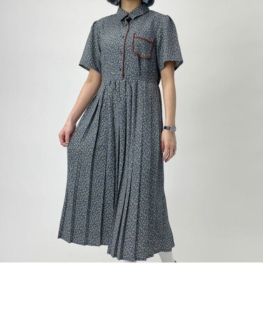 小花柄ロングプリーツワンピース