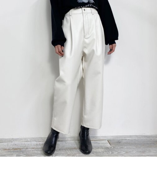 フェイクレザーサルエル パンツ