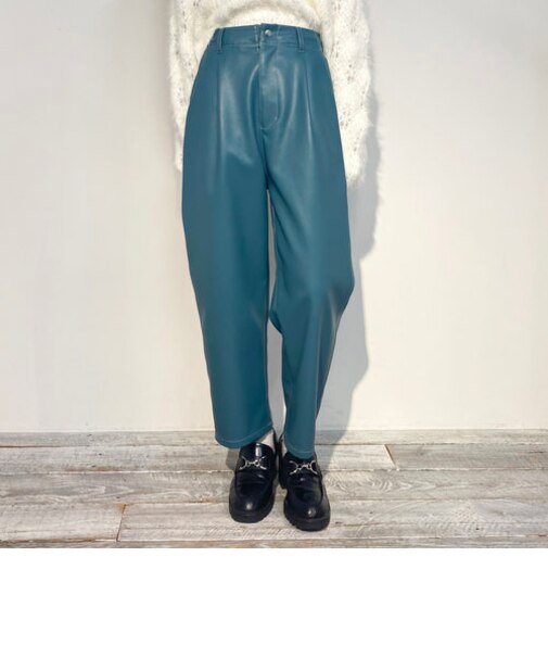 フェイクレザーサルエル パンツ