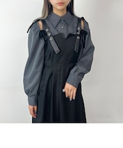 ショルダースリットブラウス