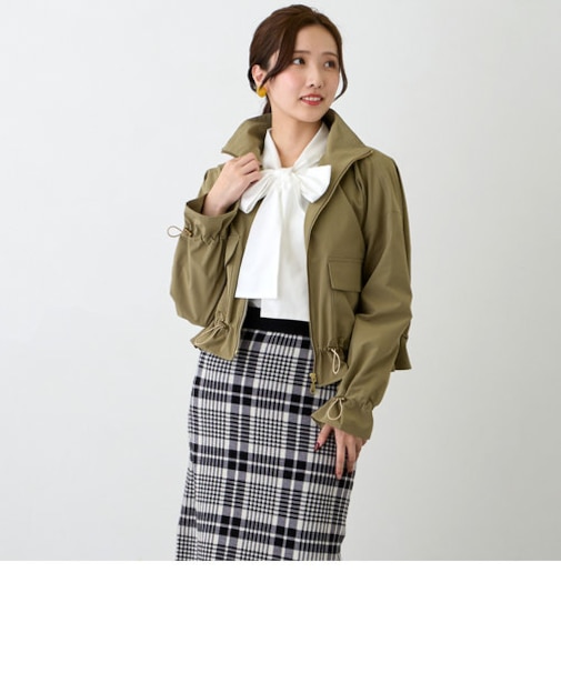 ドロストショートブルゾン