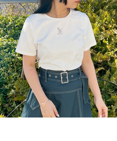 ネコ刺繍Tシャツ