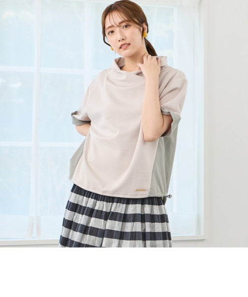 異素材切り替えスタンドプルオーバー