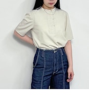 カンフー風フラワー刺繍ブラウス