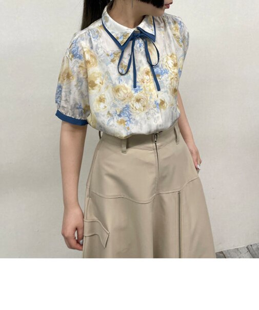 ダブル衿柄ブラウス