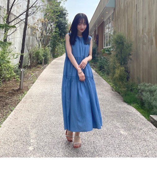 バックリボンティアードワンピース