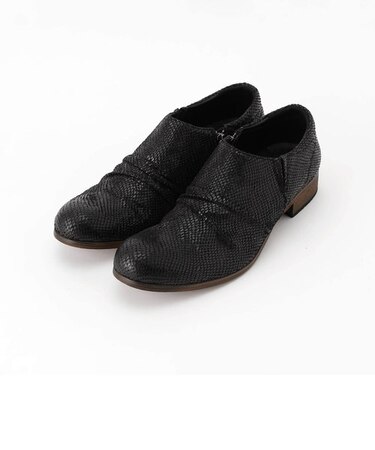 リンクルスリッポンシューズ